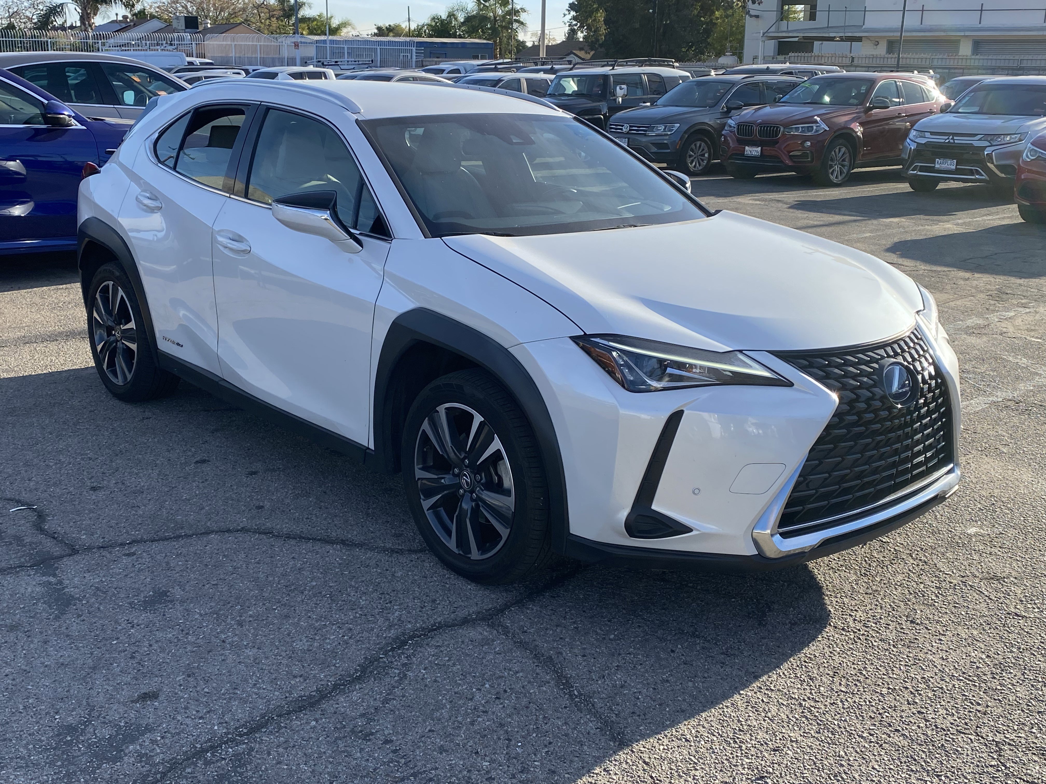 Used 2022 Lexus UX 250h w/ Accessory Package (Z1) image 7