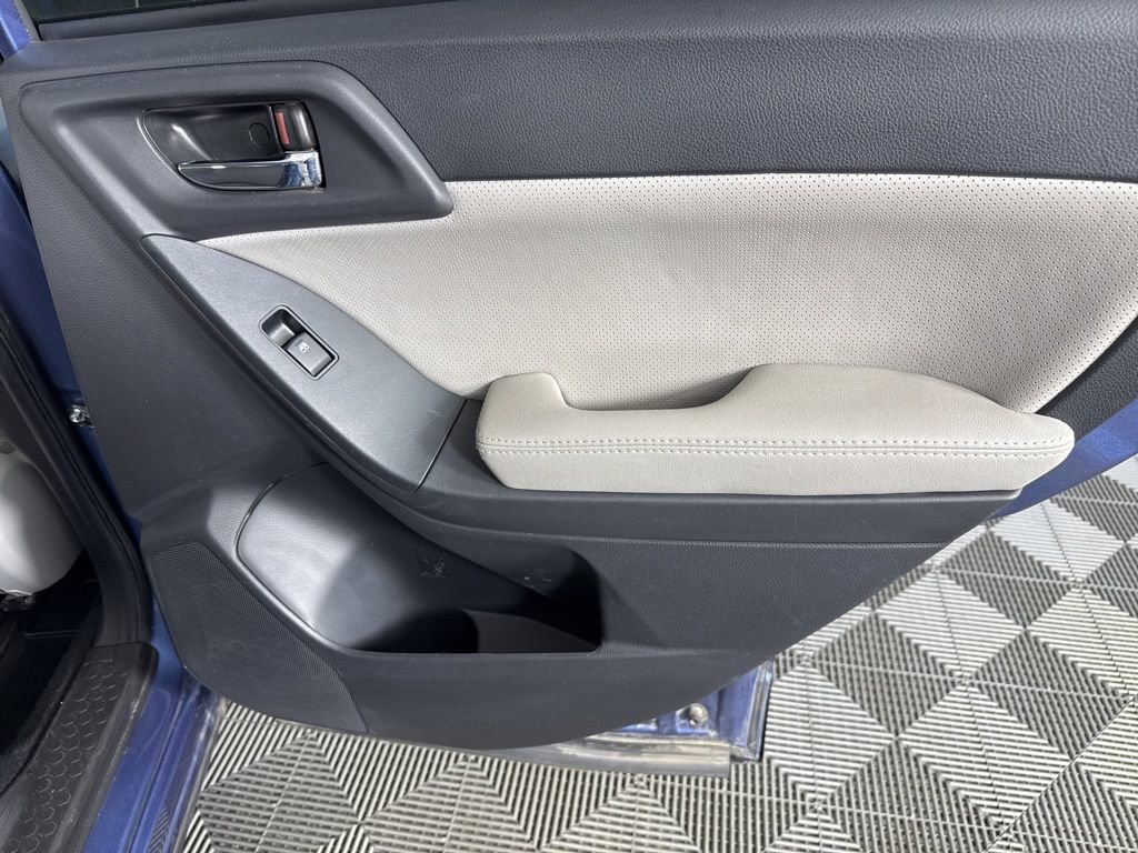 Used 2016 Subaru Forester 2.5i Limited AWD/4WD image 35