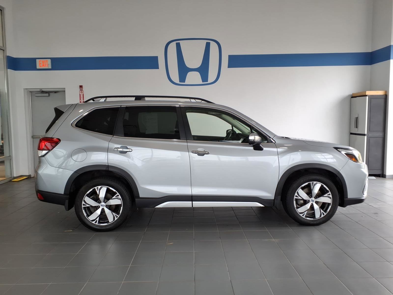 Used 2019 Subaru Forester Touring AWD/4WD image 4