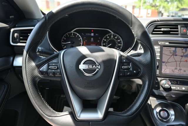 Used 2023 Nissan Maxima SL FWD image 45