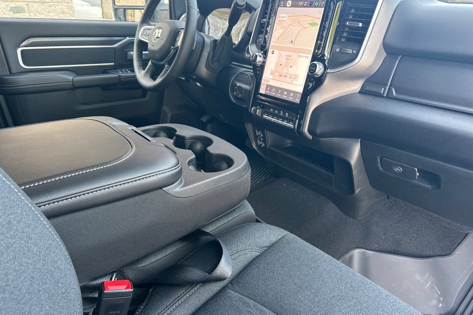 New 2026 RAM 2500 Big Horn AWD/4WD image 14