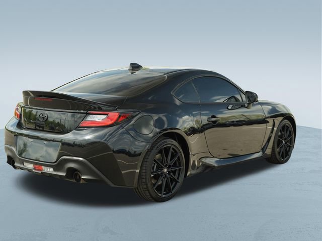Used 2024 Toyota GR86 Premium RWD image 9