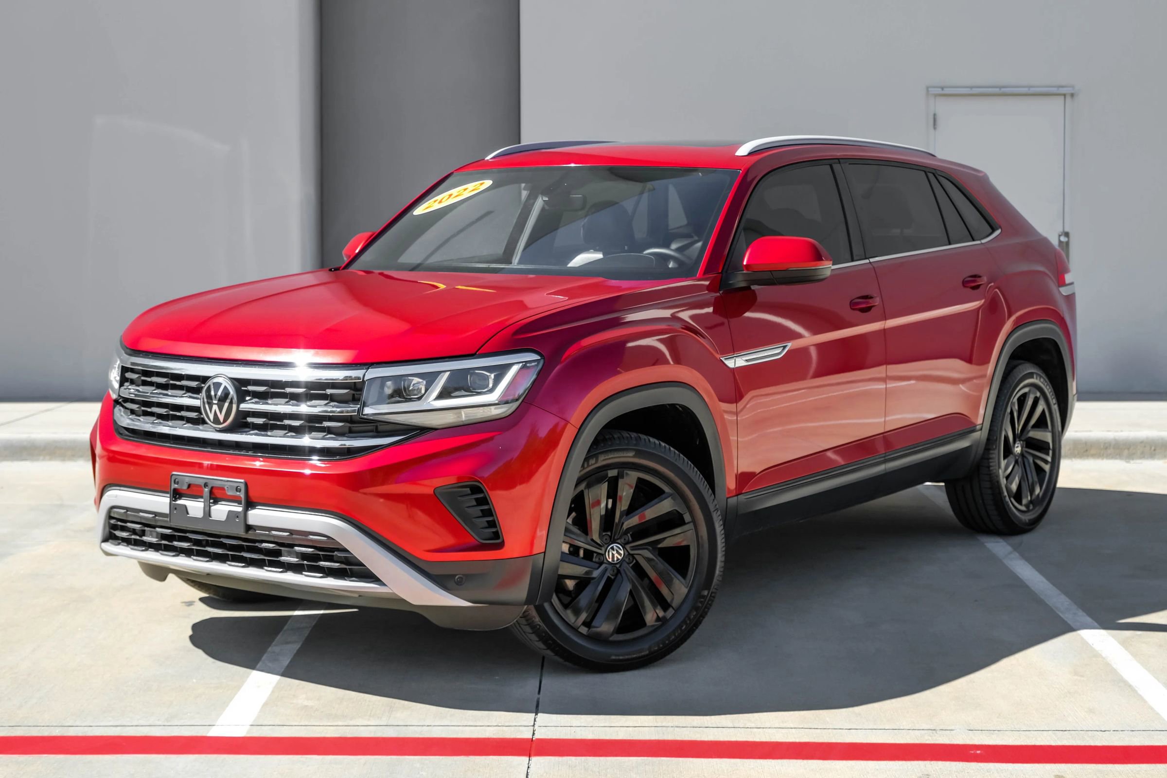 Used 2022 Volkswagen Atlas Cross Sport SE w/ Panoramic Sunroof Package image 9