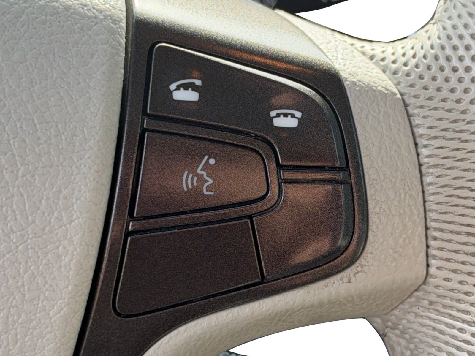 Used 2014 Toyota Sienna XLE FWD image 43