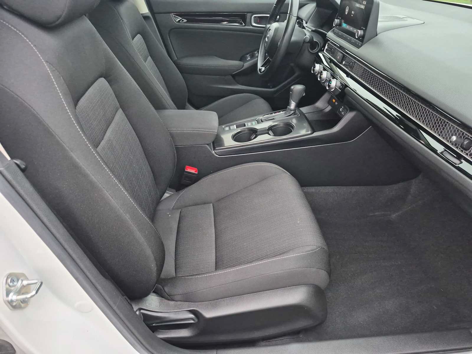 Certified 2024 Honda Civic EX image 21