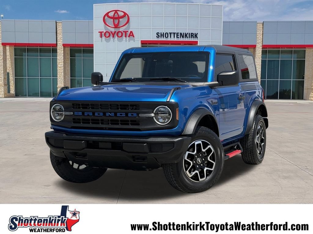 Used 2023 Ford Bronco 2-Door AWD/4WD image 1