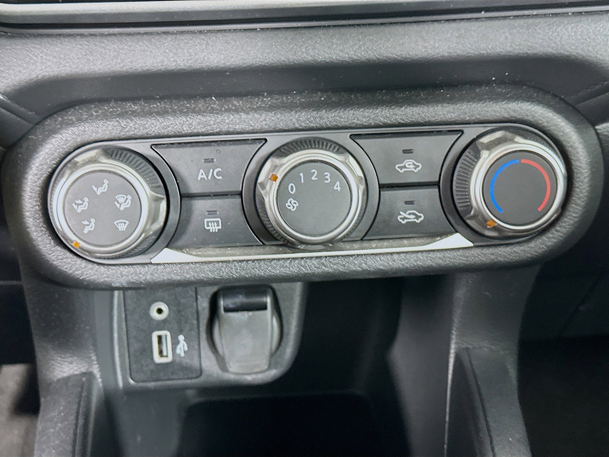 Used 2024 Nissan Versa S image 22