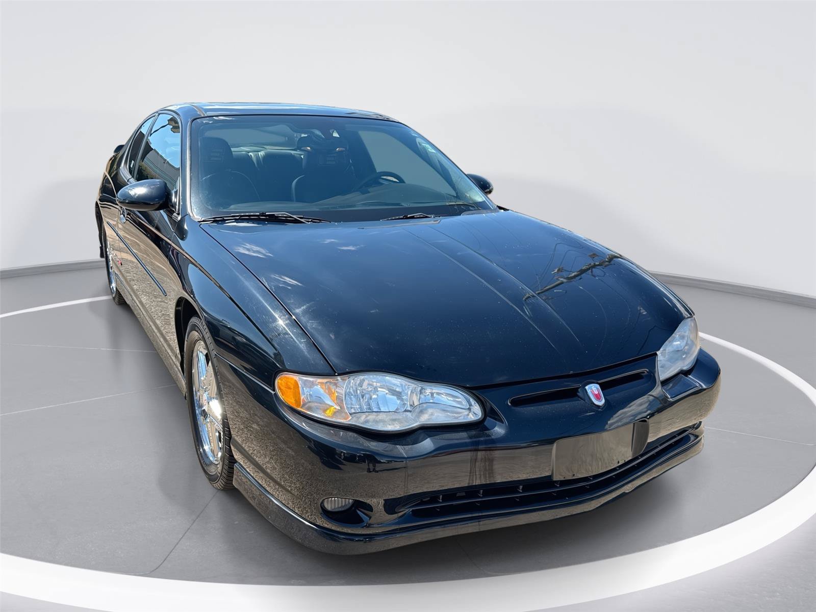 Used 2004 Chevrolet Monte Carlo SS w/ Preferred Equipment Group FWD image 1