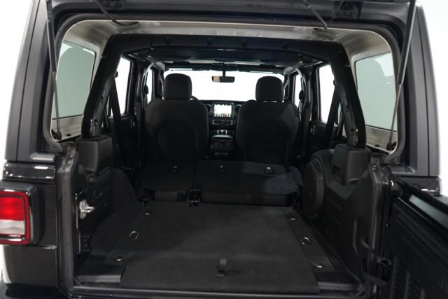 Used 2023 Jeep Wrangler Willys image 34