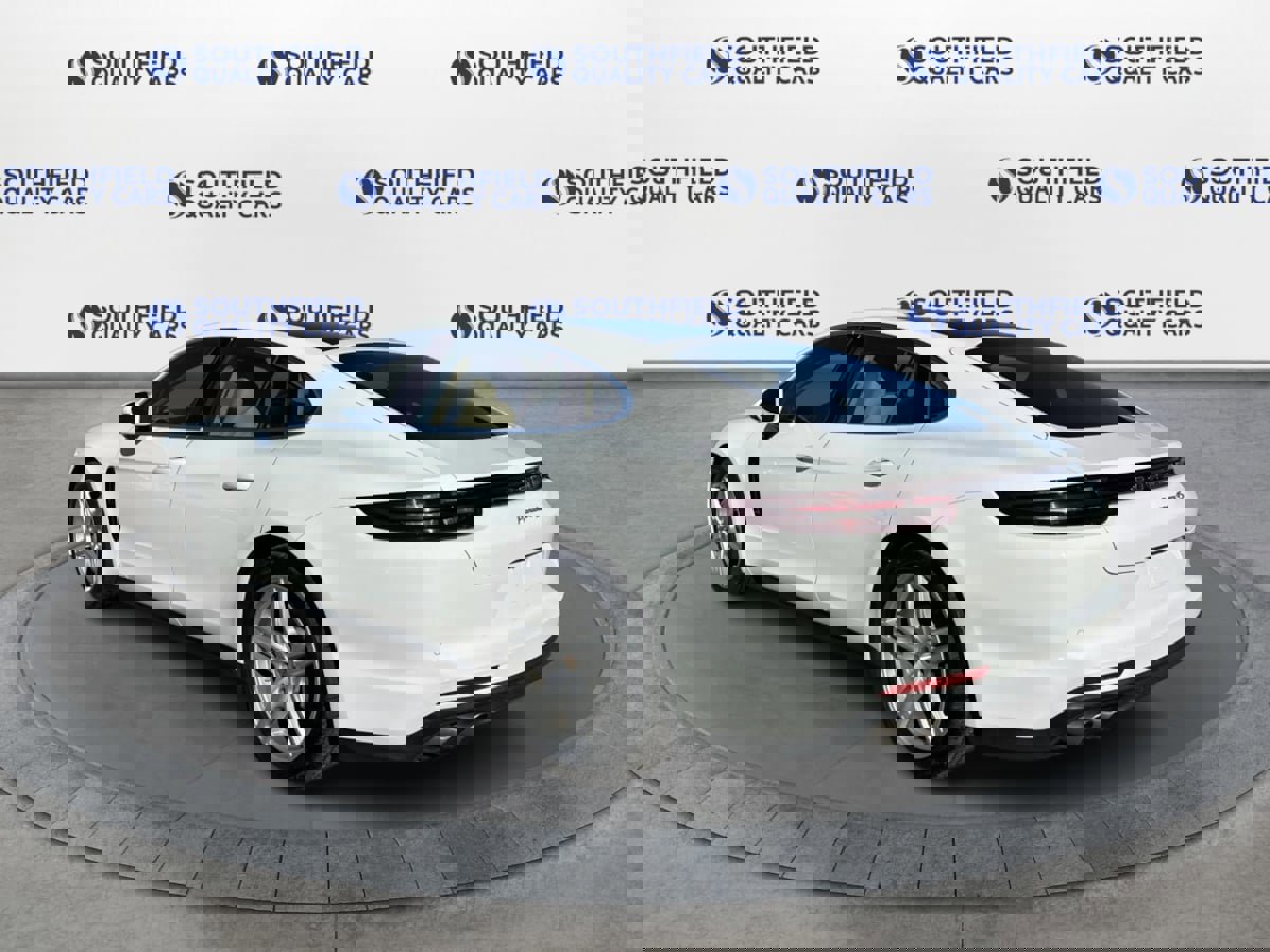 Used 2019 Porsche Panamera 4S image 4