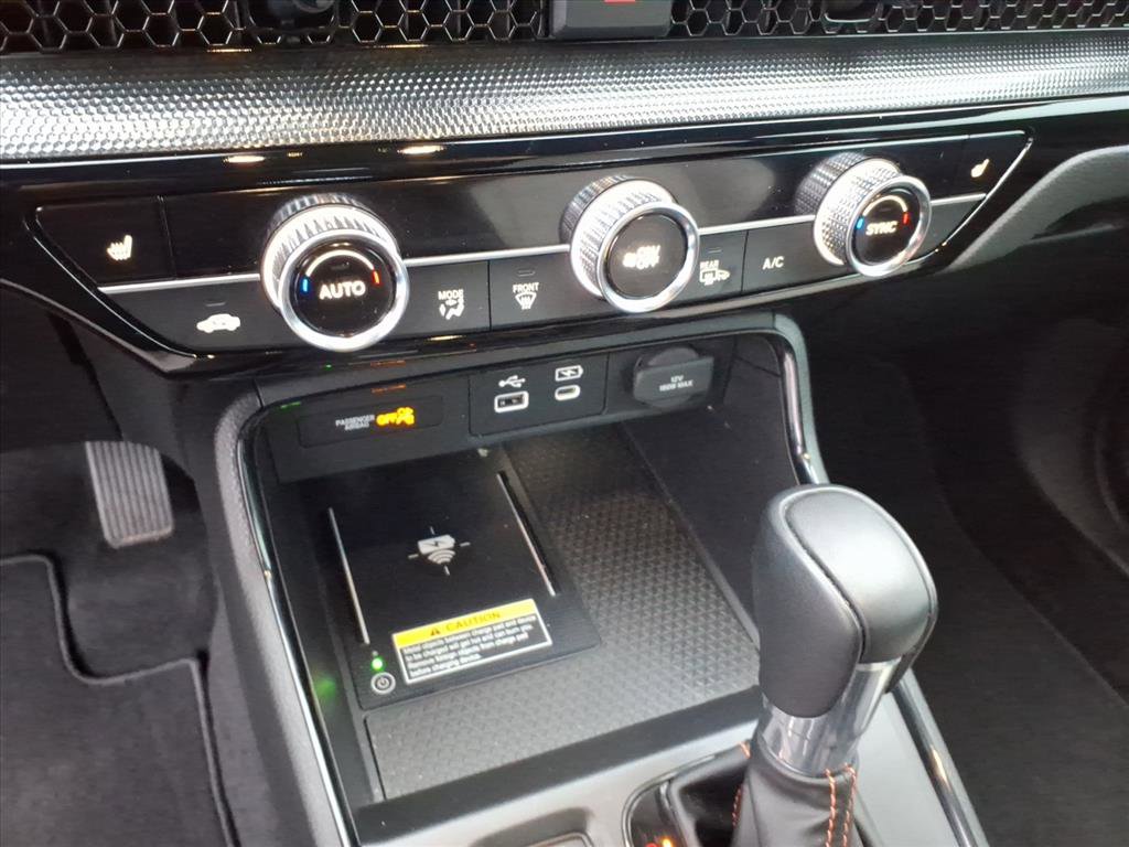 Used 2025 Honda CR-V Sport Touring image 33