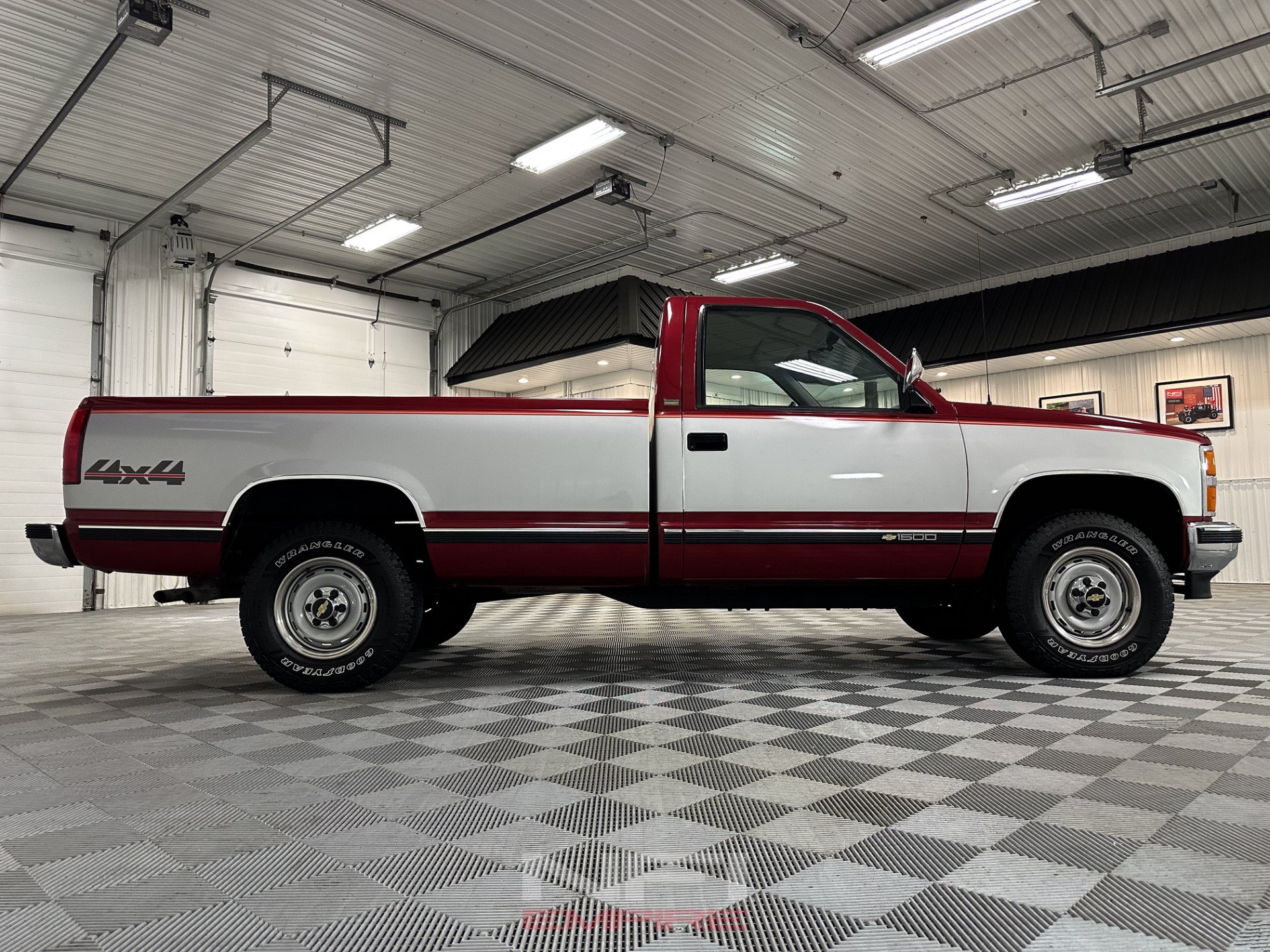 Used 1992 Chevrolet Silverado 1500 4x4 Regular Cab image 17
