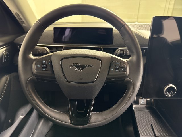 Used 2023 Ford Mustang Mach-E Premium AWD/4WD image 24