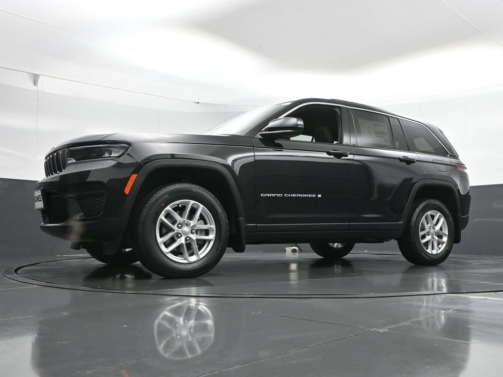New 2026 Jeep Grand Cherokee Laredo X AWD/4WD image 52