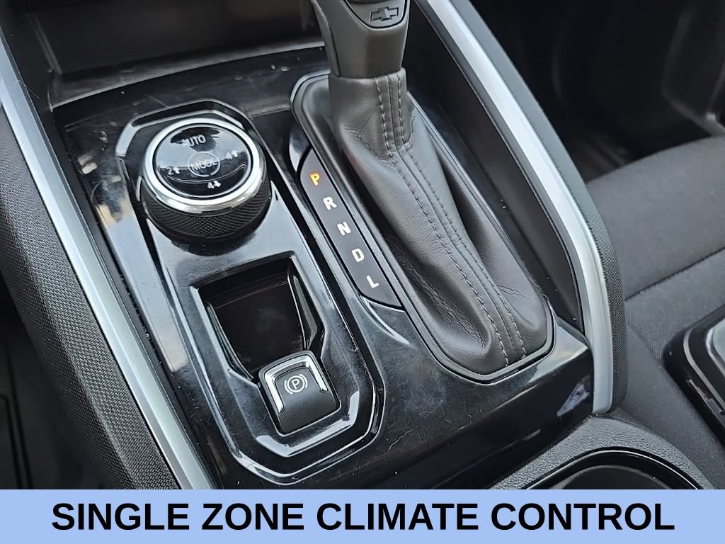 Used 2024 Chevrolet Colorado Trail Boss w/ Advanced Trailering Package AWD/4WD image 17