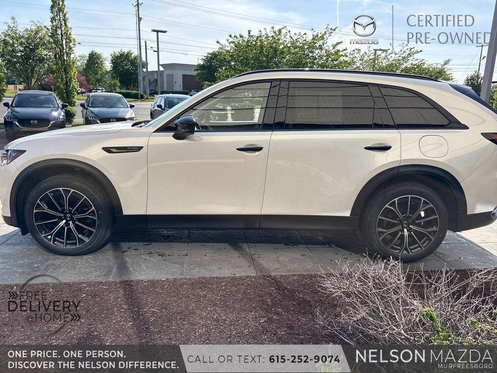 Certified 2025 MAZDA CX-70 Plug-In Hybrid w/ Premium Pkg AWD/4WD image 6