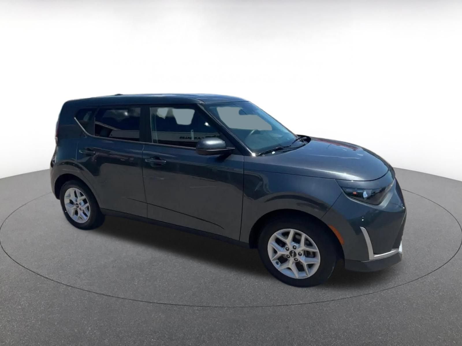 Used 2025 Kia Soul LX w/ LX Technology Package FWD video 2