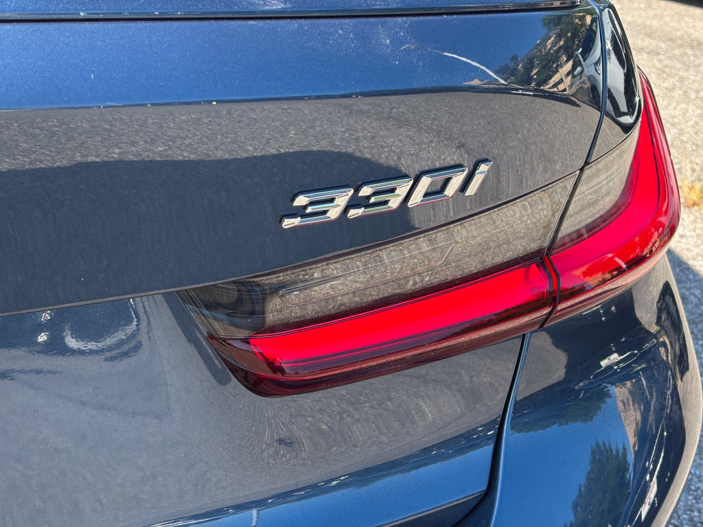 New 2026 BMW 330i xDrive Sedan w/ M Sport Package AWD/4WD image 7
