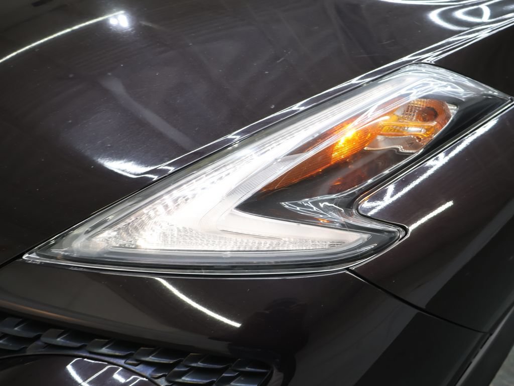 Used 2016 Nissan Juke S FWD image 27