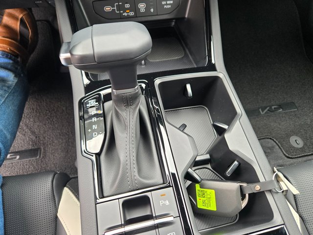 New 2025 Kia K5 GT-Line image 11