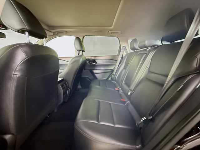 Used 2023 Nissan Rogue SL AWD/4WD image 26