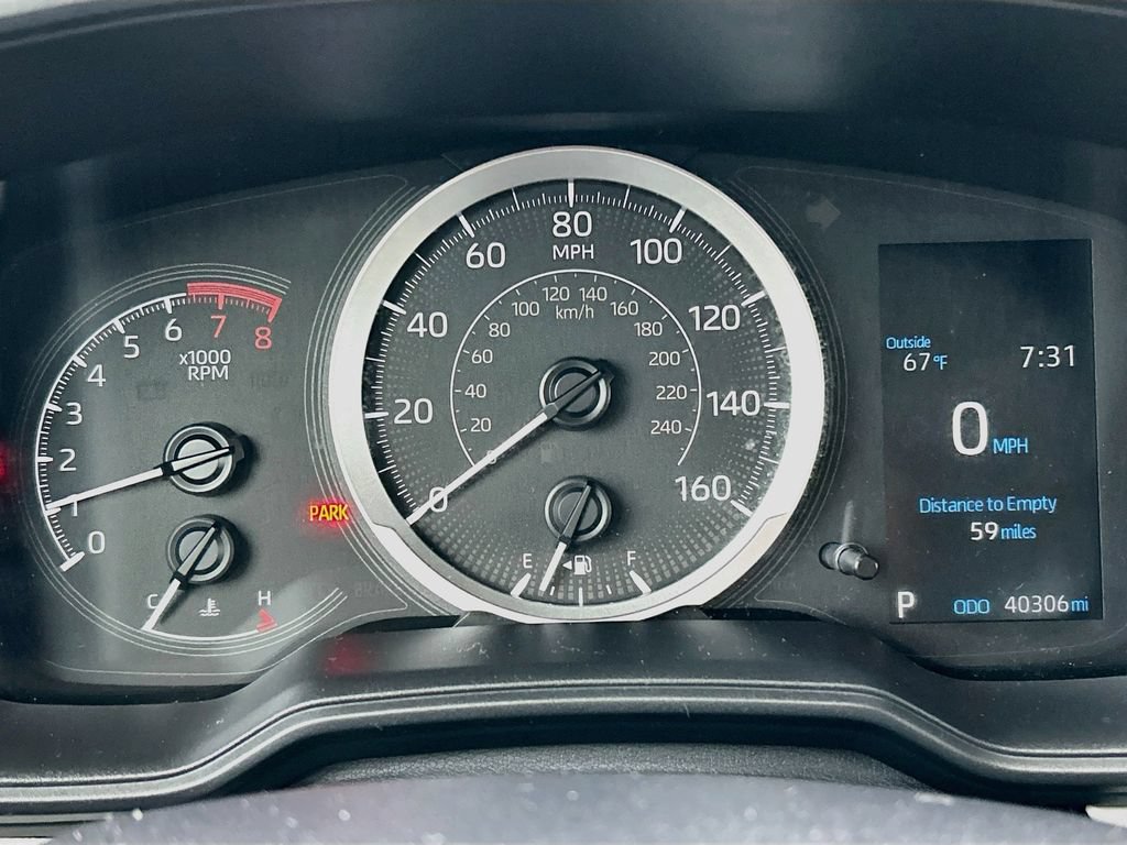 Used 2022 Toyota Corolla LE FWD image 12