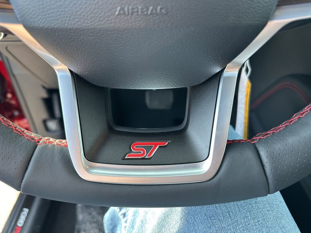 New 2026 Ford Explorer ST w/ Sun And Sound Package image 21