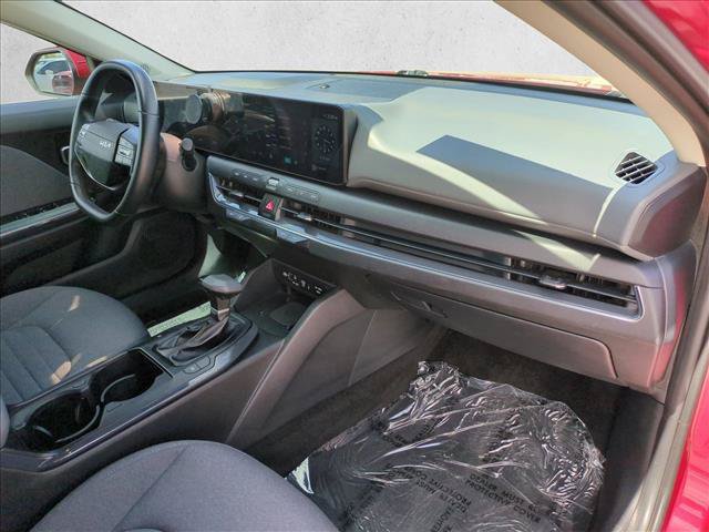 Used 2025 Kia K4 EX FWD image 20