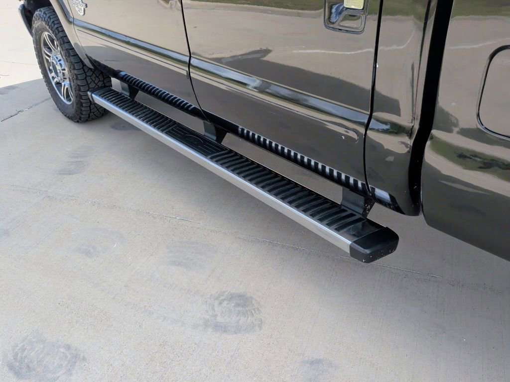 Used 2015 Ford F250 Platinum w/ FX4 Off-Road Package image 41