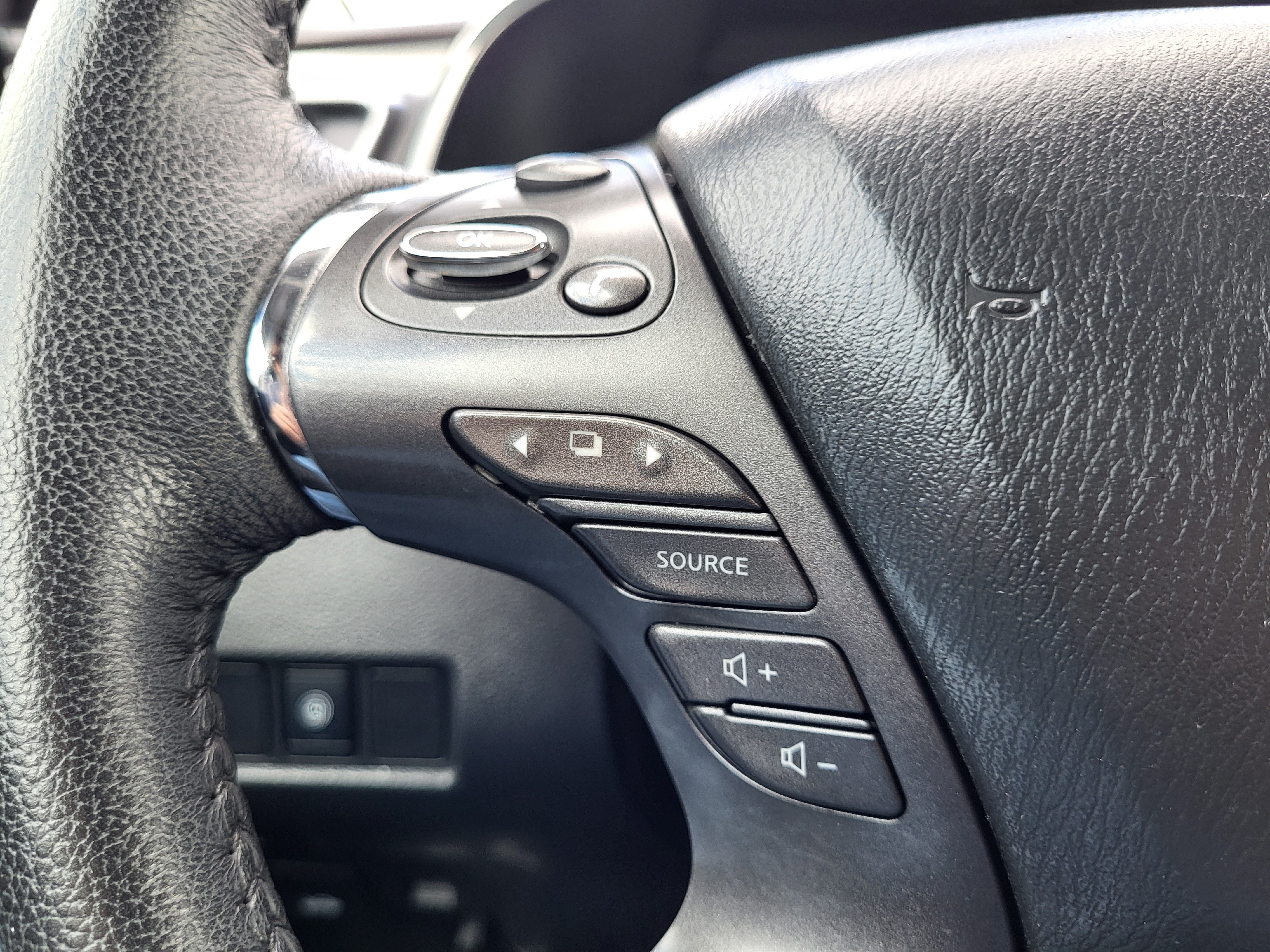 Certified 2022 Nissan Murano SV AWD/4WD image 28