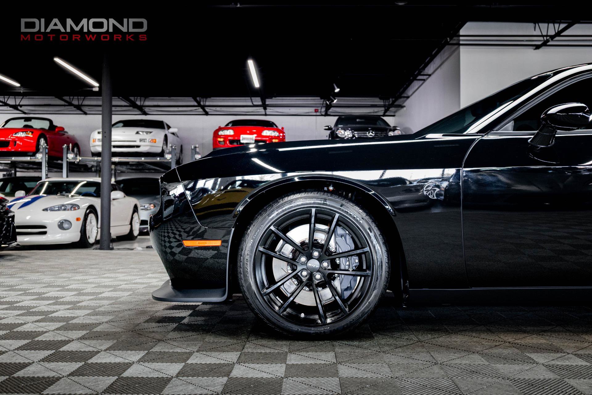 Used 2023 Dodge Challenger SRT Hellcat RWD image 10