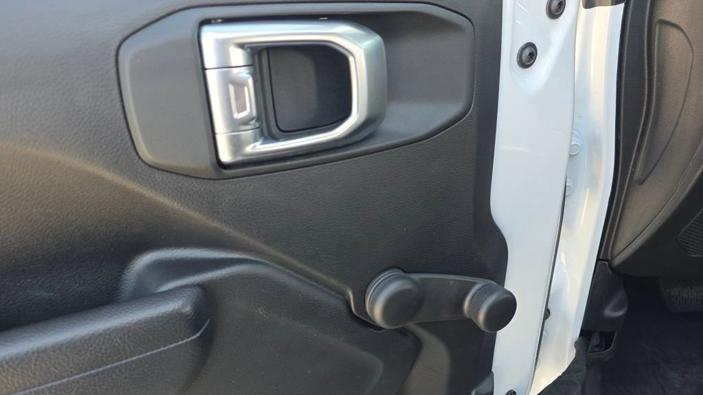 Used 2023 Jeep Wrangler Sport image 21