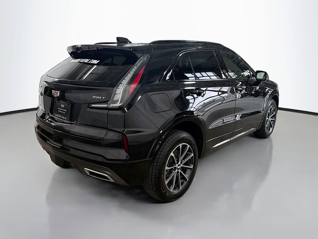 Used 2024 Cadillac XT4 Sport image 7