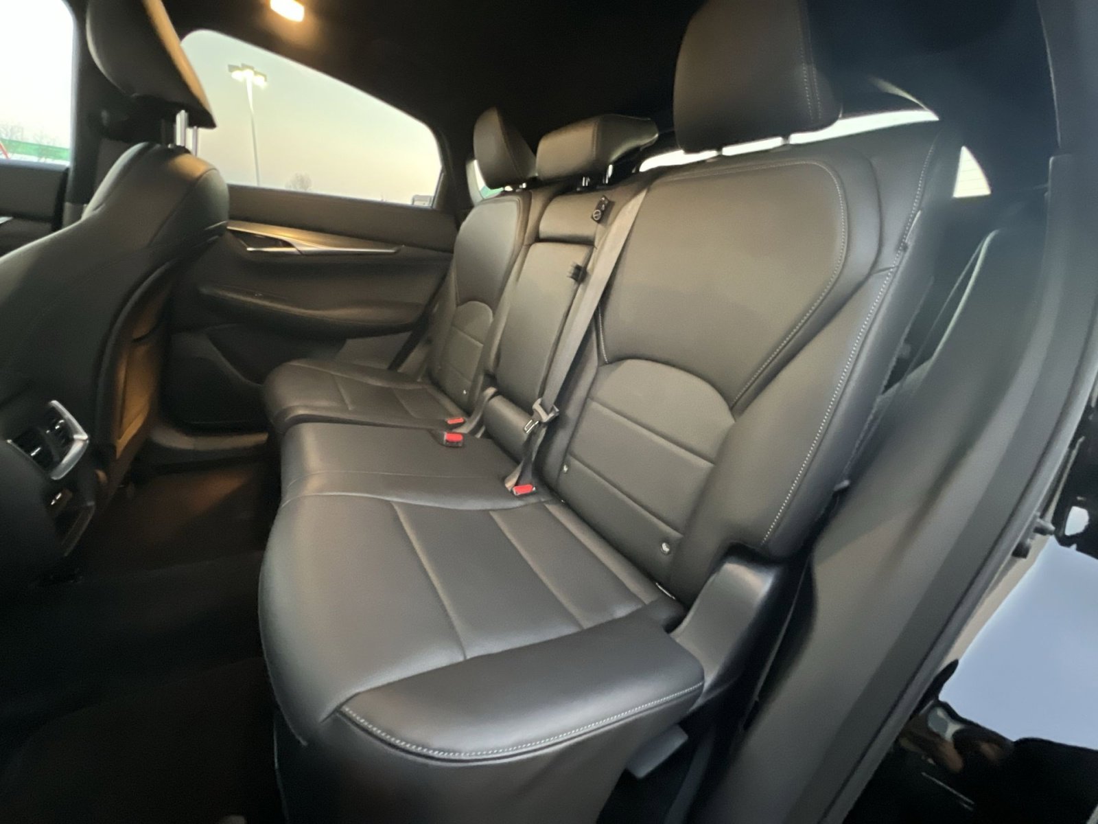 Used 2025 INFINITI QX55 Luxe w/ Cargo Package image 24