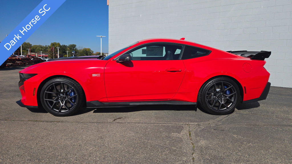 New 2026 Ford Mustang Dark Horse SC w/ Carbon Fiber Exterior Package RWD image 2