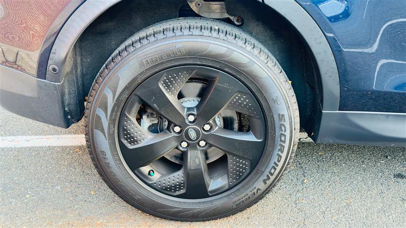 Used 2021 Land Rover Discovery Sport S image 15