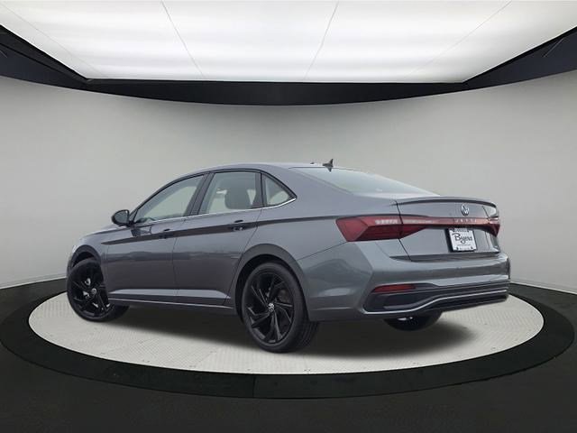 New 2026 Volkswagen Jetta SE image 5