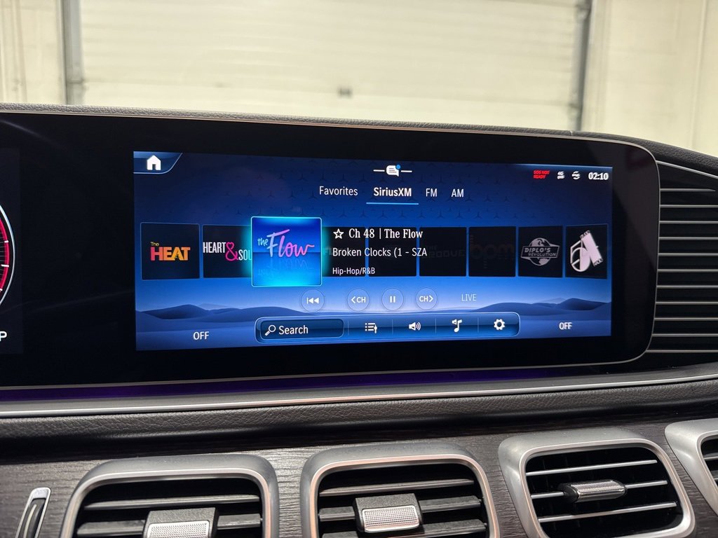 Used 2024 Mercedes-Benz GLS 450 4MATIC image 21