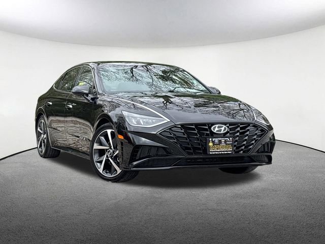 Used 2022 Hyundai Sonata SEL Plus w/ Preferred Accessory Package FWD image 2