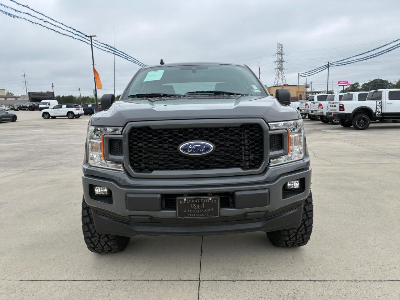 Used 2020 Ford F150 XL w/ Equipment Group 101A Mid RWD image 3