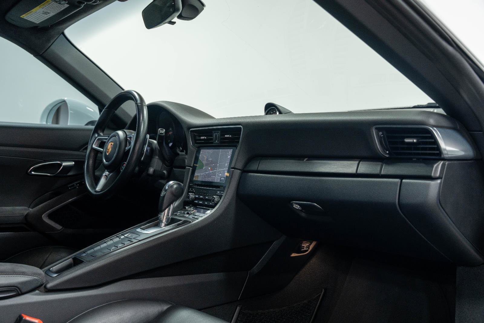 Used 2018 Porsche 911 Carrera GTS image 85