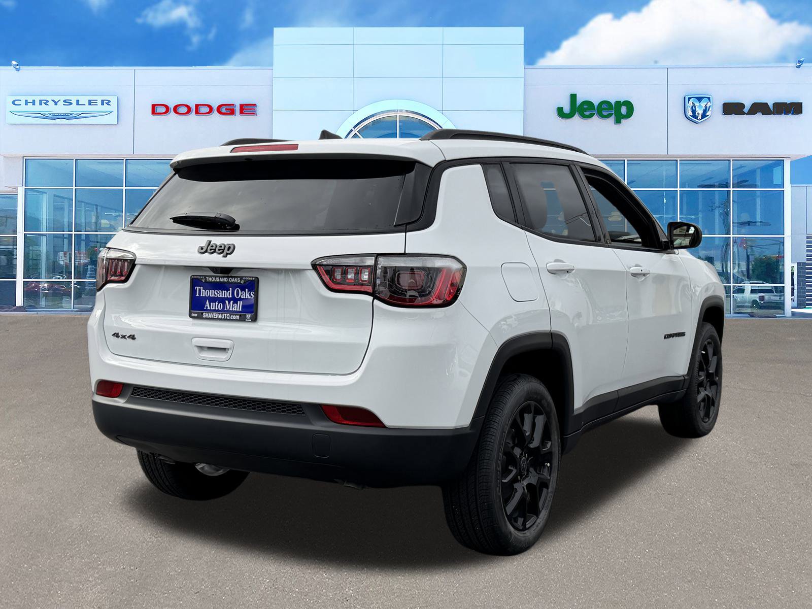 New 2026 Jeep Compass Latitude image 10
