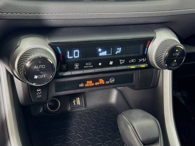 Certified 2024 Toyota RAV4 LE AWD/4WD image 17