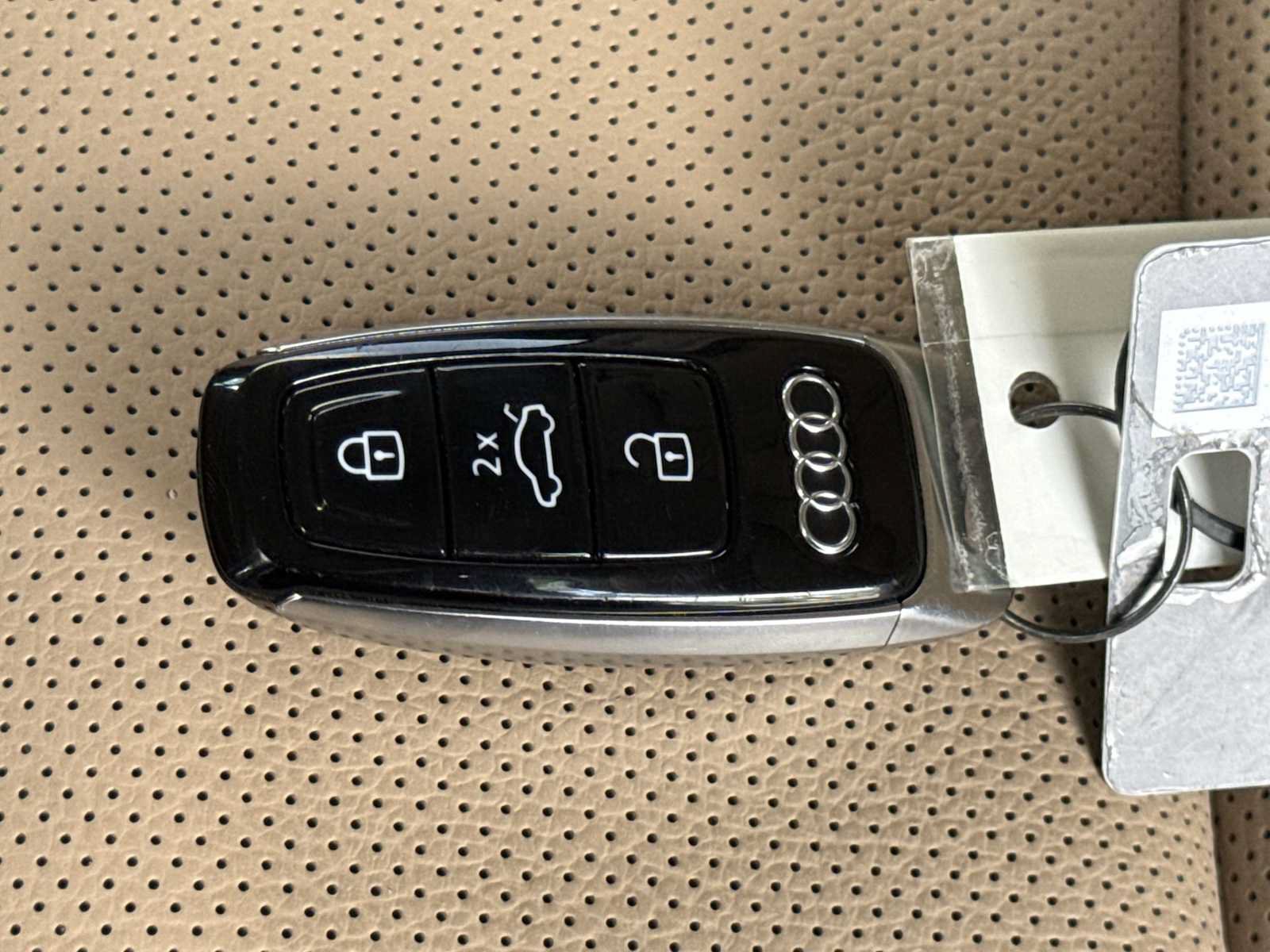 Used 2025 Audi Q7 3.0T Prestige AWD/4WD image 28
