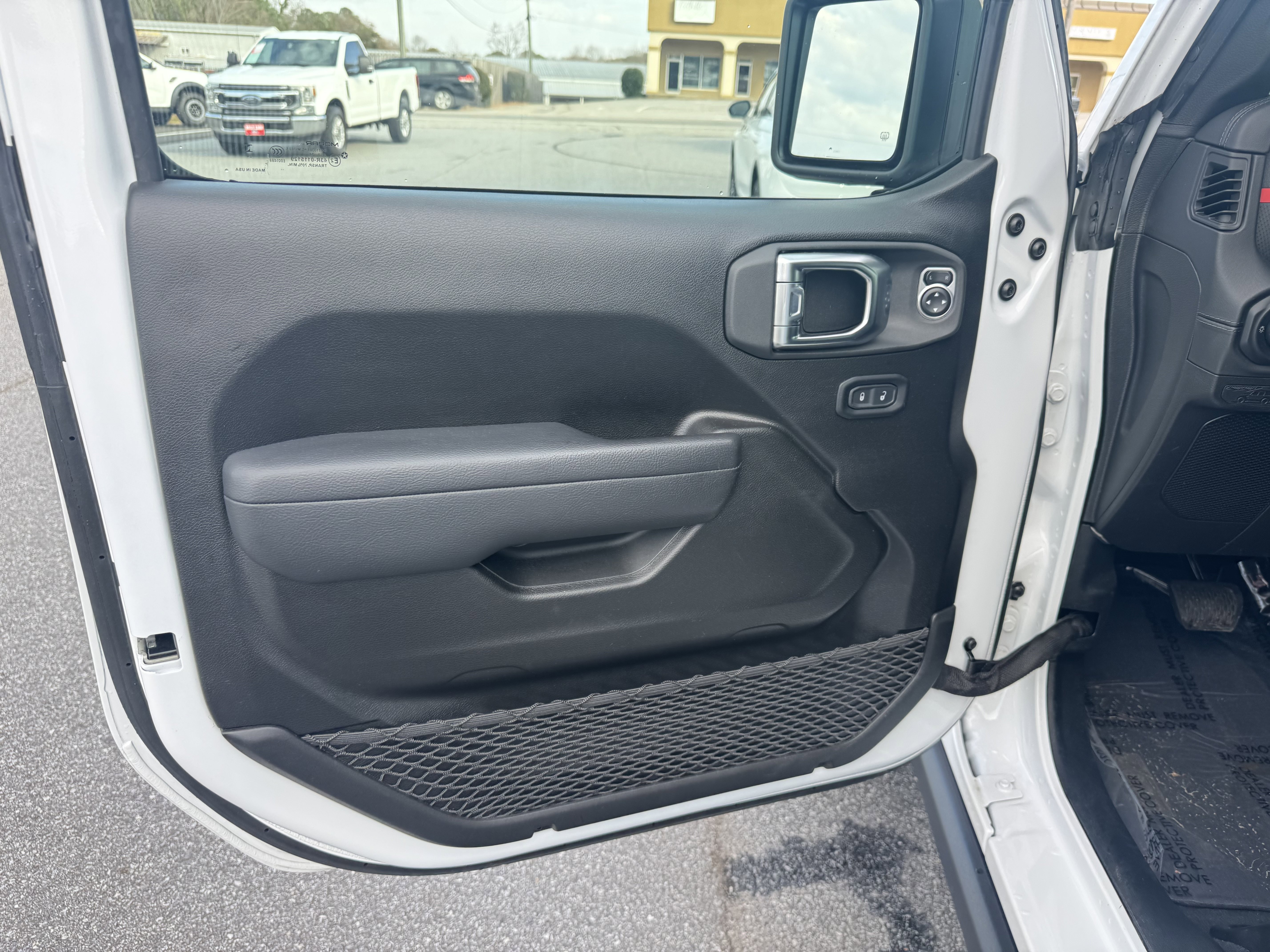 Used 2024 Jeep Gladiator Rubicon image 6