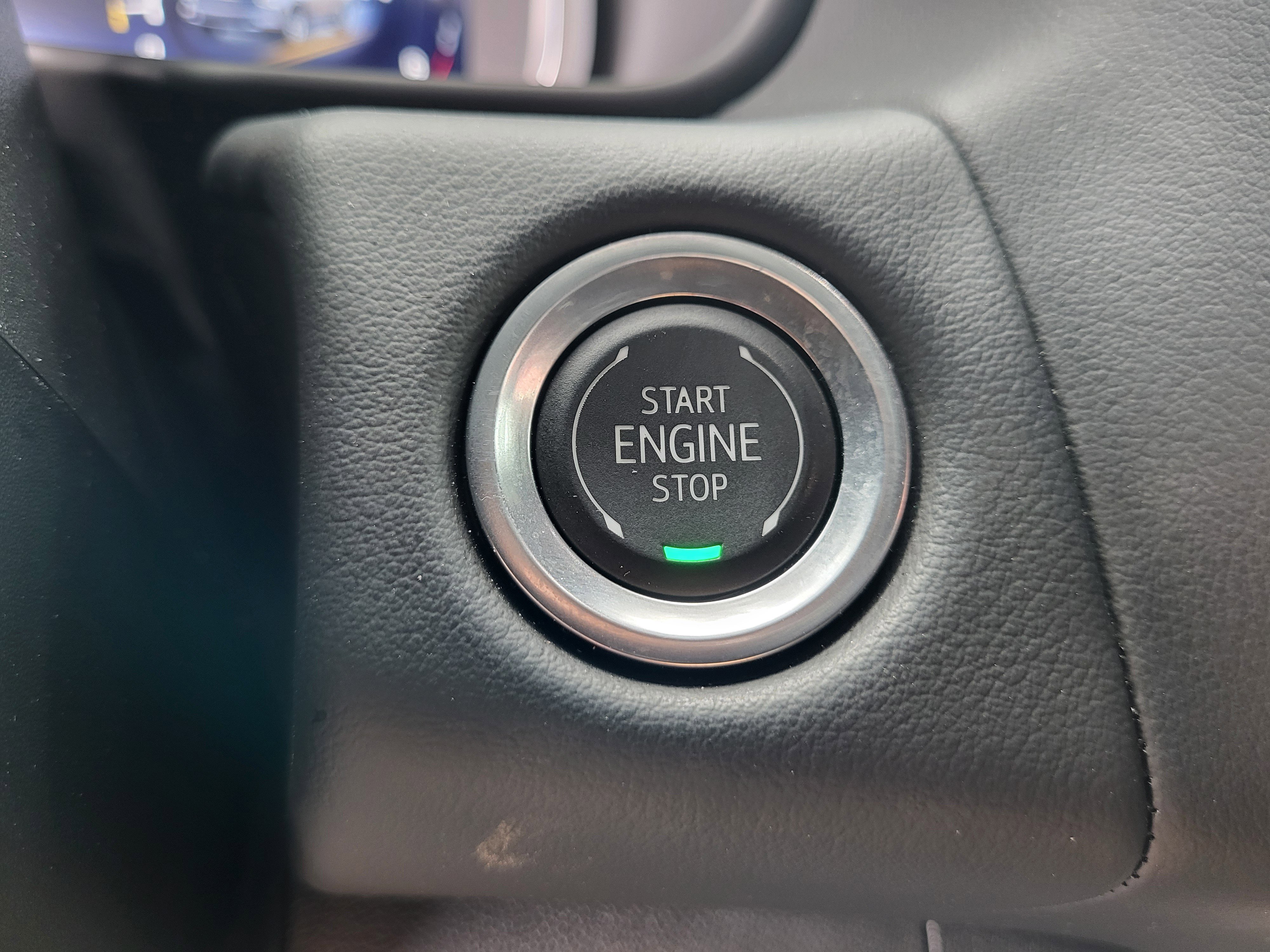 Used 2024 Chevrolet Tahoe Z71 w/ Luxury Package image 25