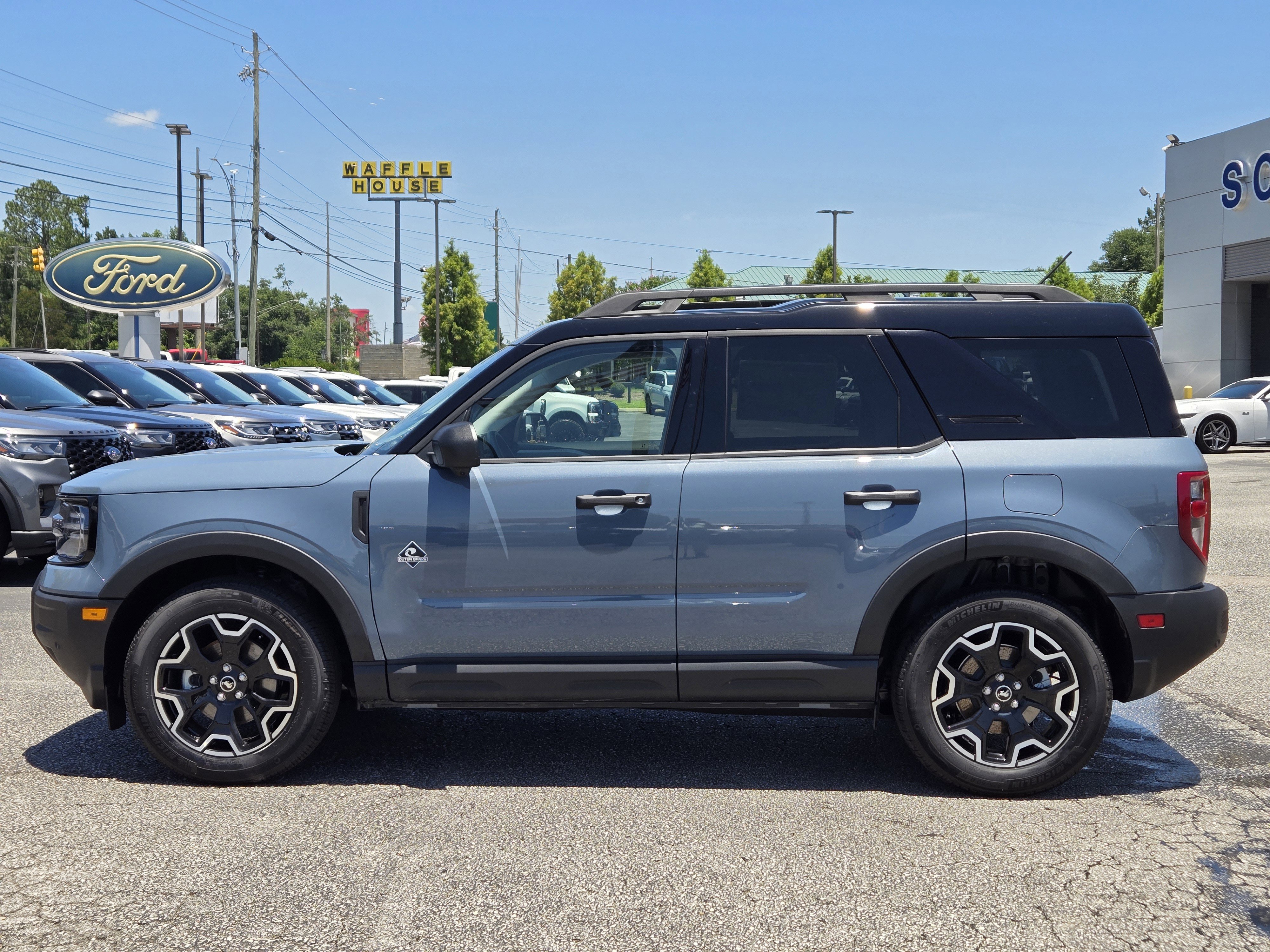 New 2026 Ford Bronco Sport Outer Banks w/ Outer Banks Tech Package+ AWD/4WD image 13