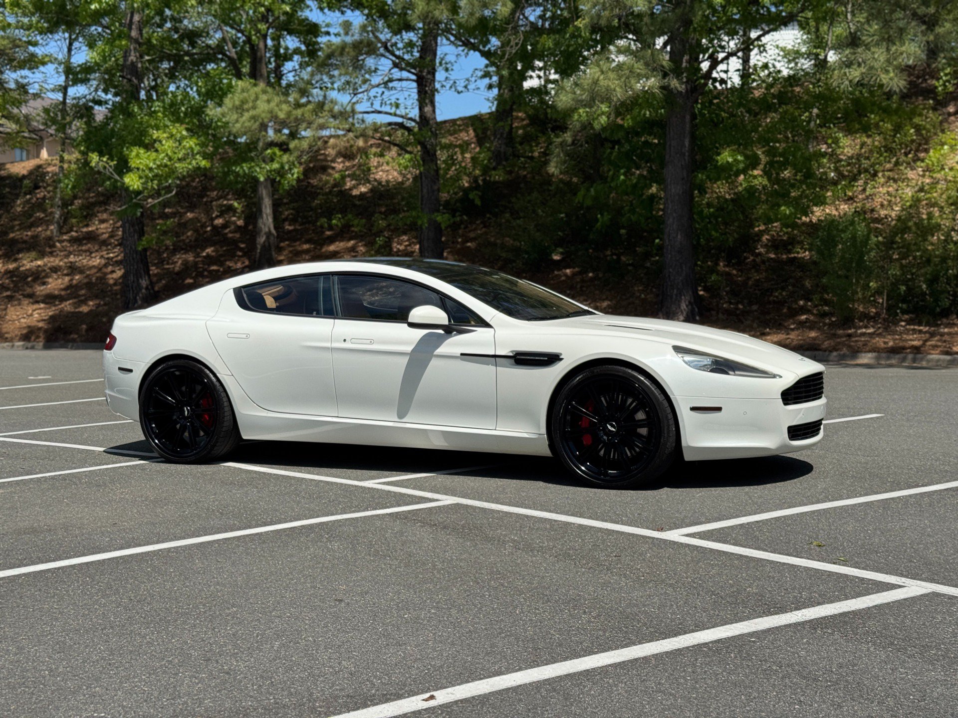 Used 2011 Aston Martin Rapide RWD image 15