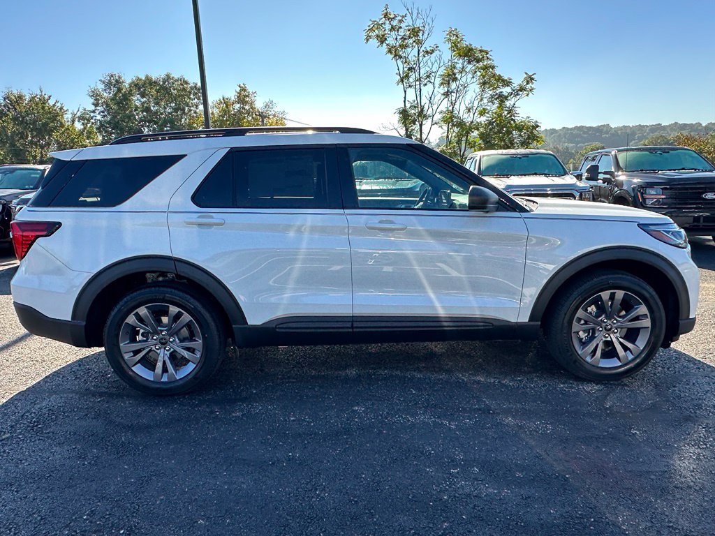 New 2027 Ford Explorer Active w/ Active Comfort Package AWD/4WD image 4