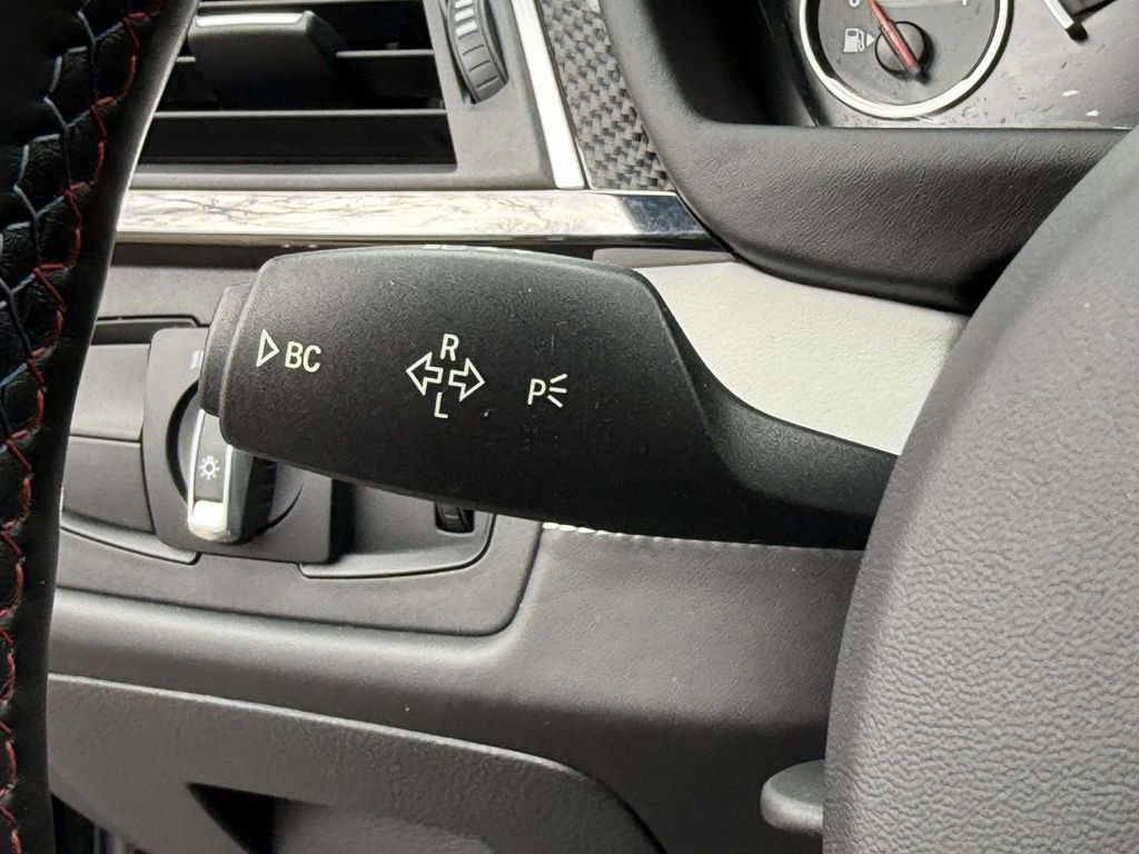 Used 2017 BMW M3 image 25